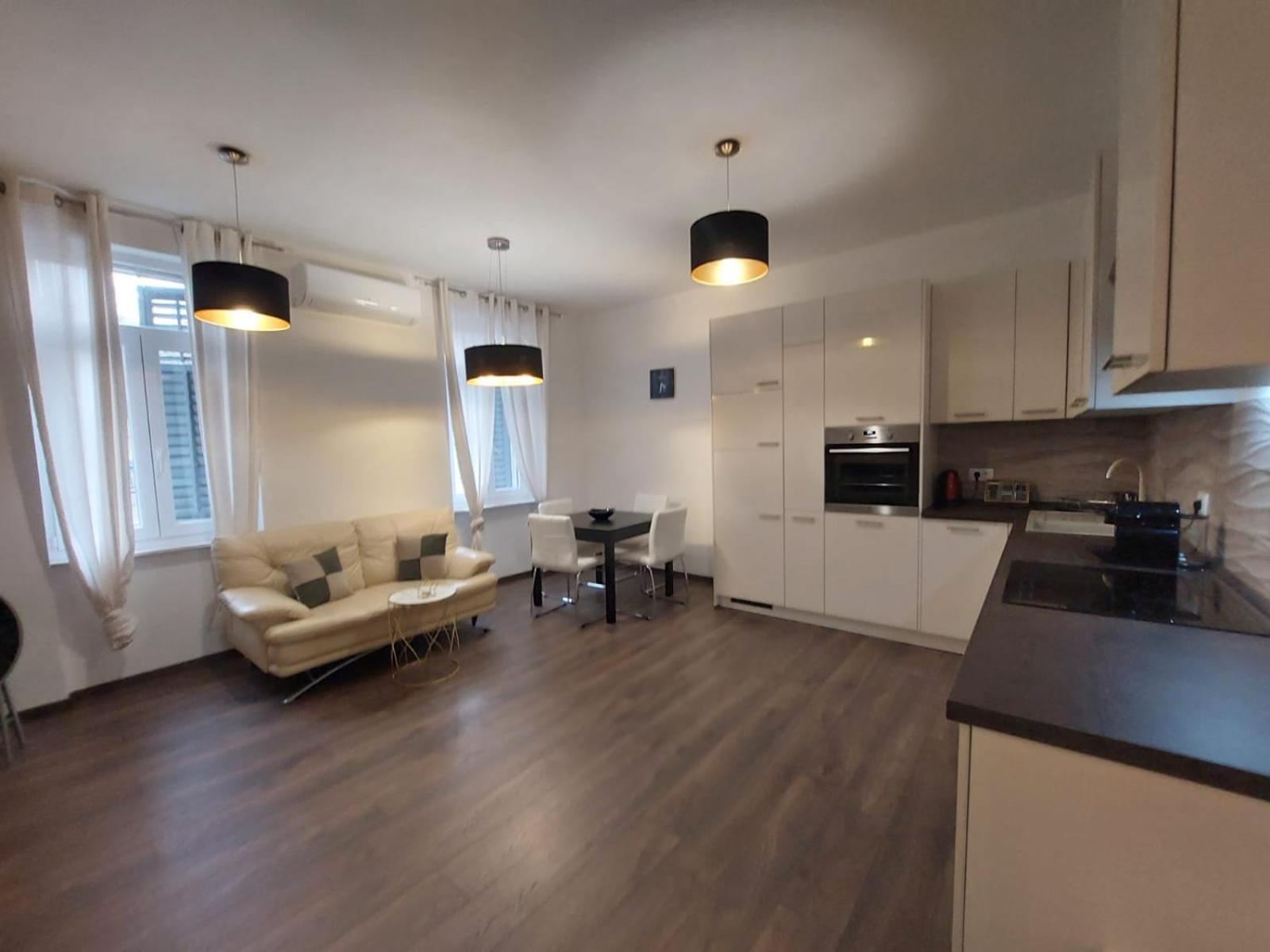Apartman Lana Rijeka Eksteriør billede
